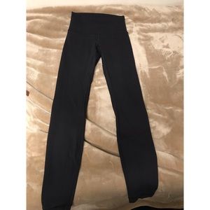 Black high waisted lululemon leggings